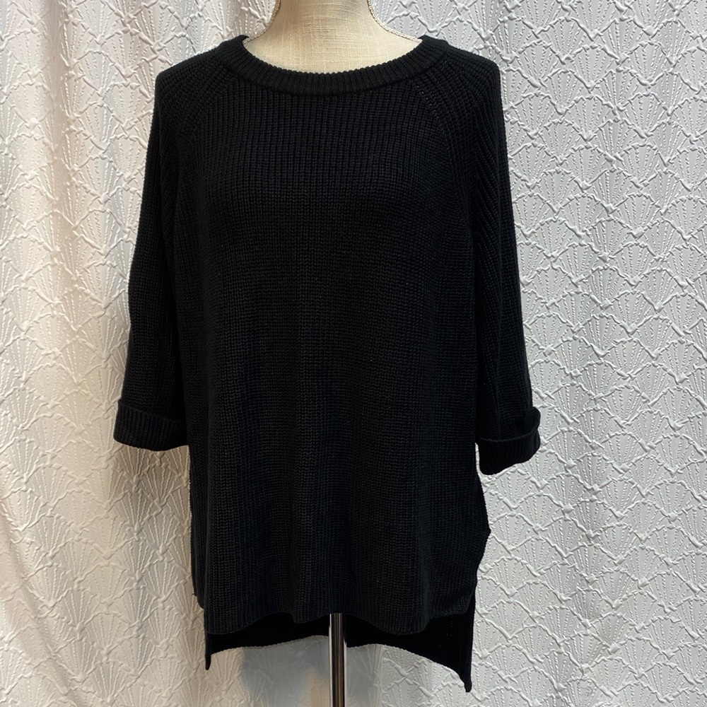 Mote‎ size medium Elegant Black Crew Neck high low sweater 3/4 length sleeves